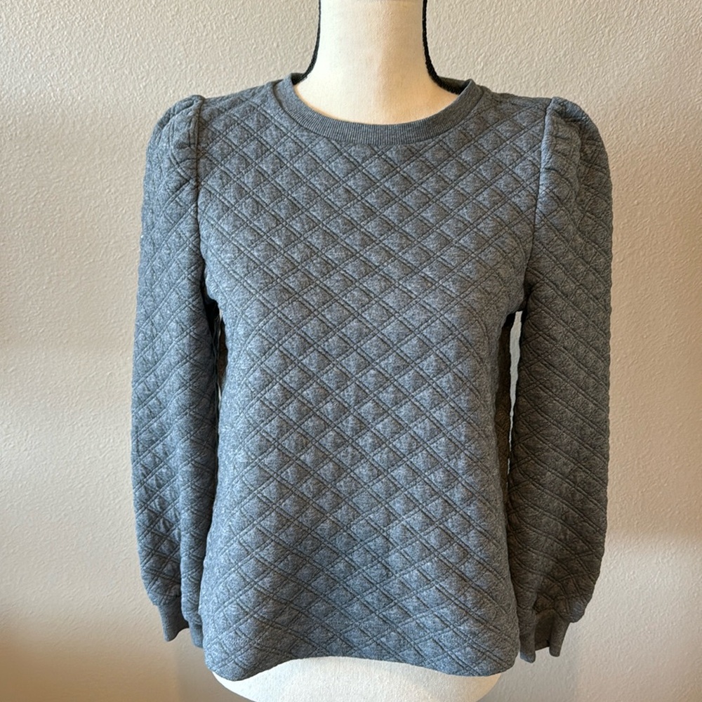 LOFT dark gray sweatshirt with details. Gently used condition. XS